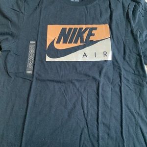 New Women’s Nike Air Metallic Box T-shirt